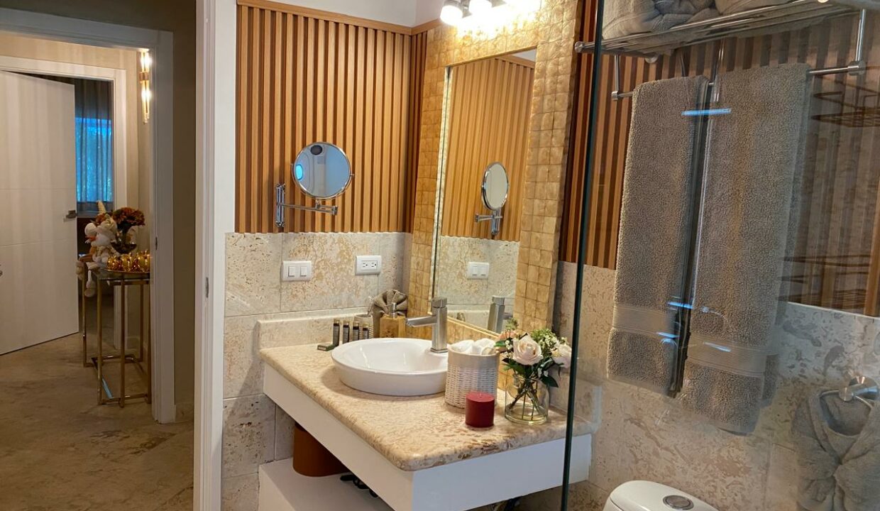 BAÑO 5