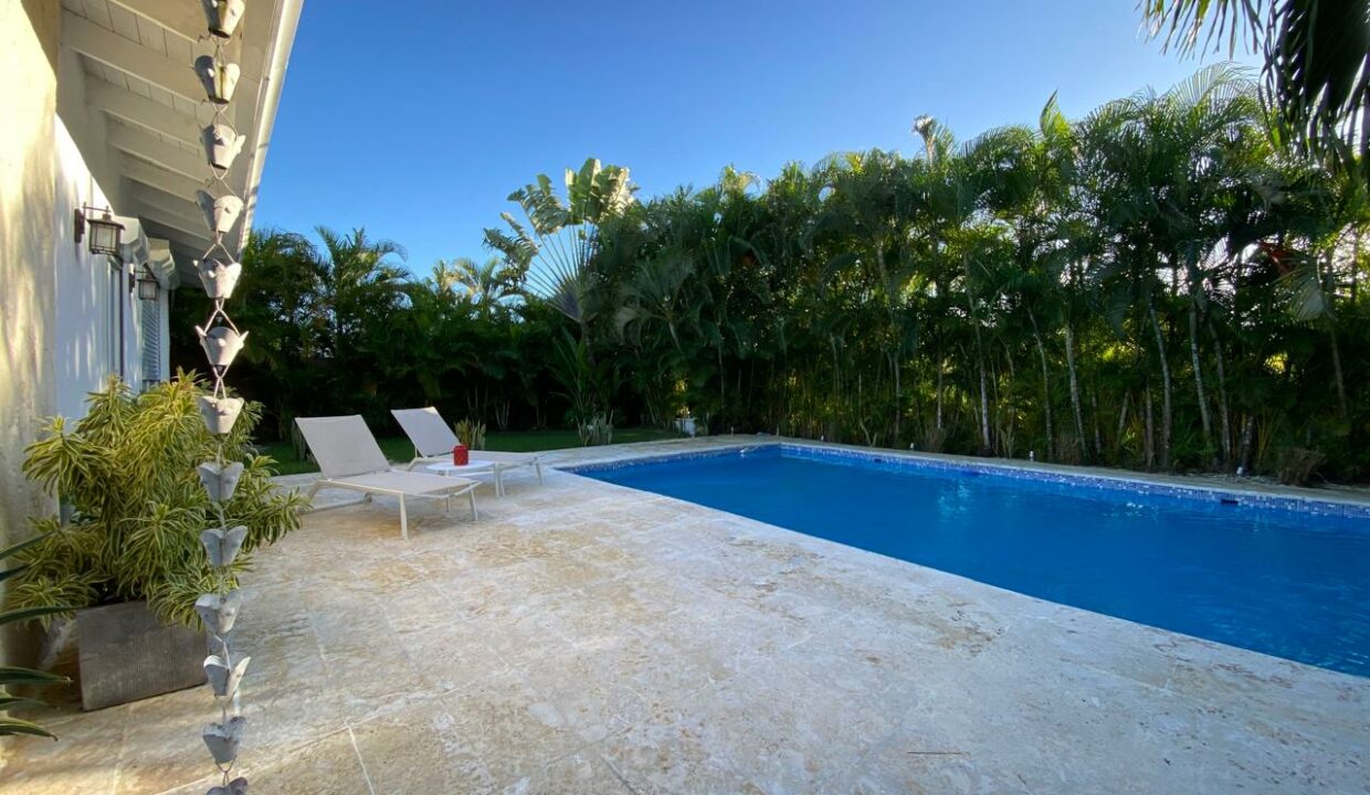 PISCINA 5