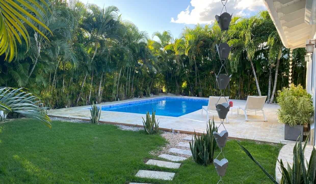 PISCINA 6