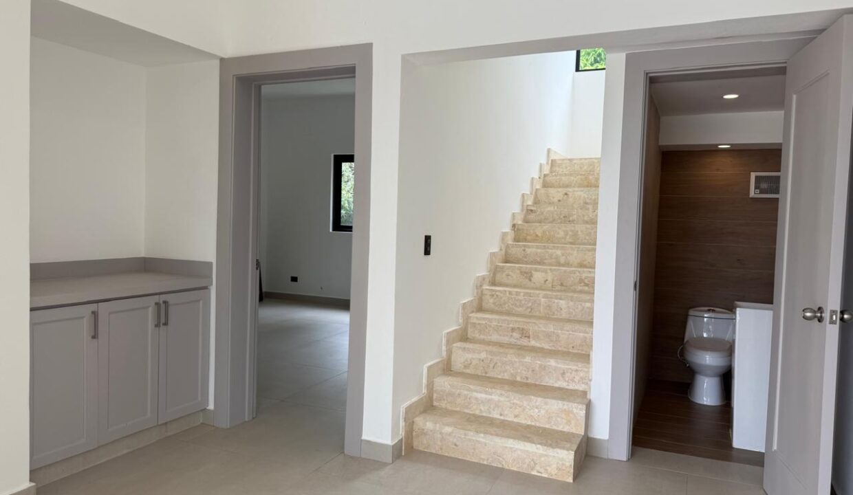 66d14ea6-fb7f-459a-a1b4-946e0c3005e8