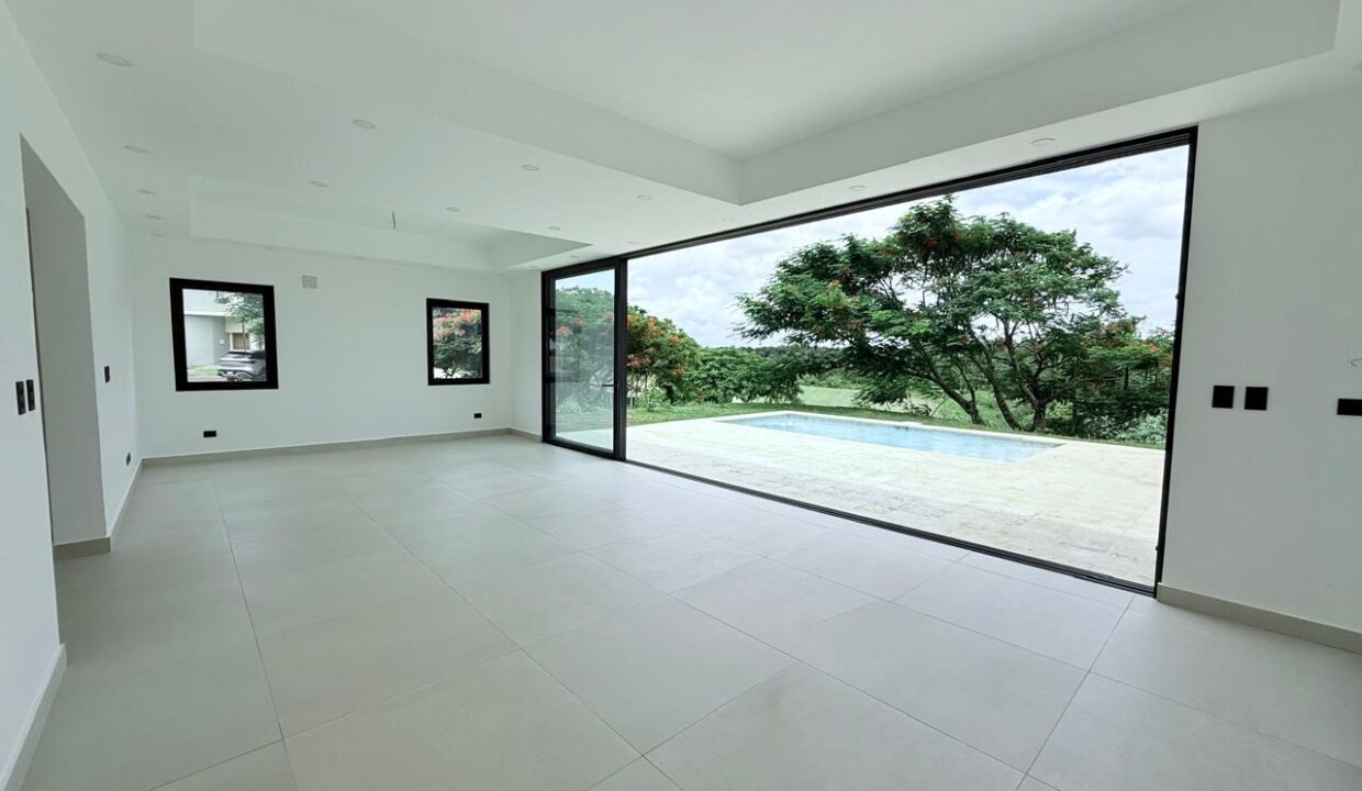 7687d7de-32b9-4356-b520-ef27a26169cd