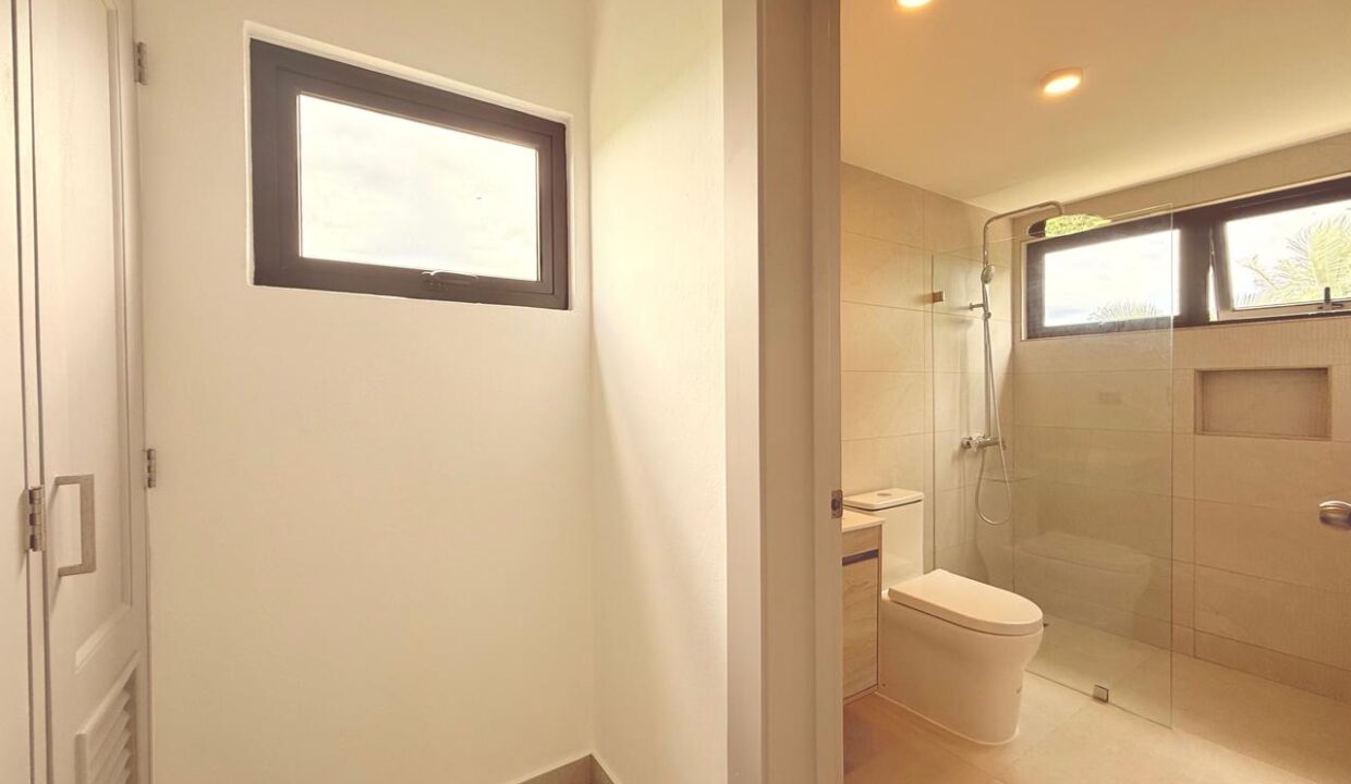 7a4e83b3-5e7b-41ac-8a0c-5bc50d061b43