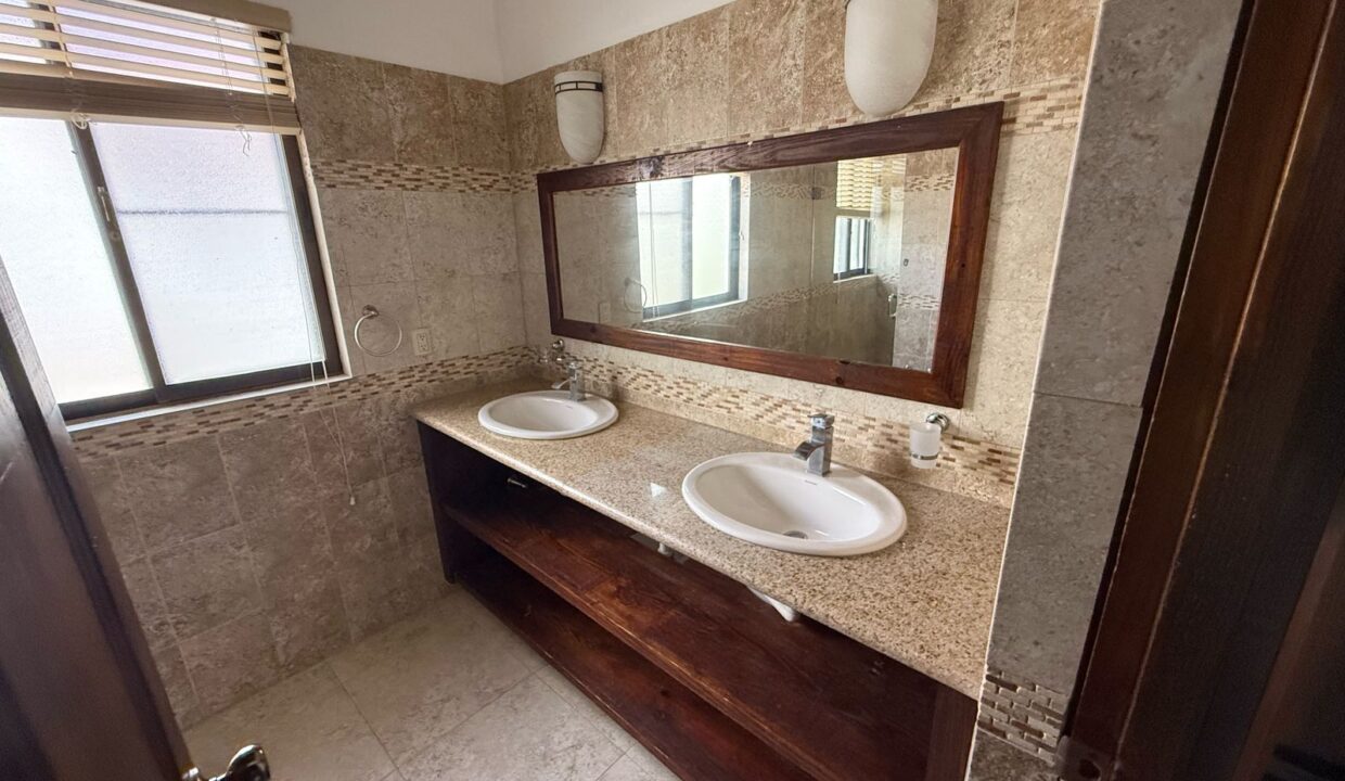 3f43e81c-4621-41a5-ac7c-cff182e21fbb