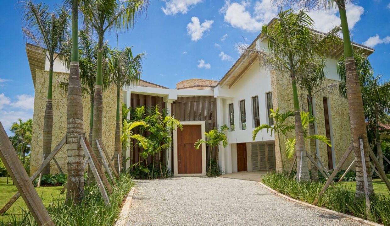 5073ce07-1a01-47c7-8950-119811a5559b