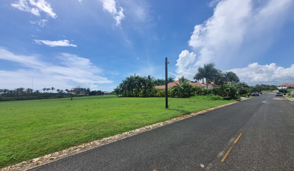 63eb2722-90a6-4c70-8bdf-57cf47324cc2