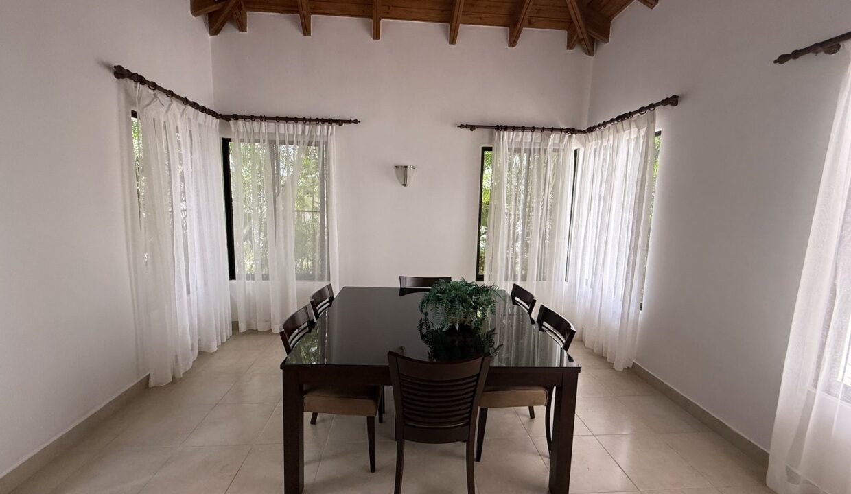 720d7900-a630-422f-bc6c-ae42ec57c417