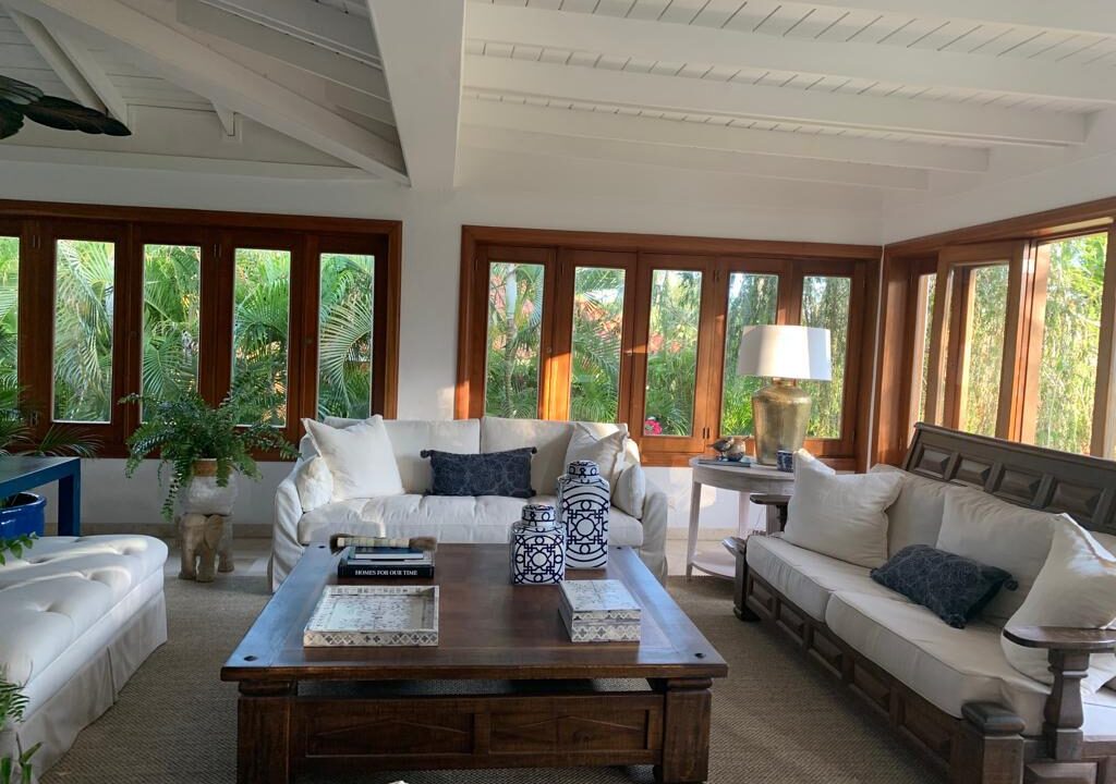 85662a74-8f6b-479b-bcaf-cecd8d726ee9