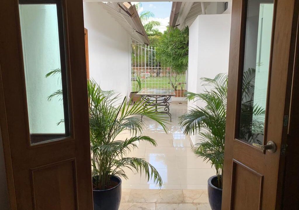 af873633-bc42-4980-8717-2650e9afe005