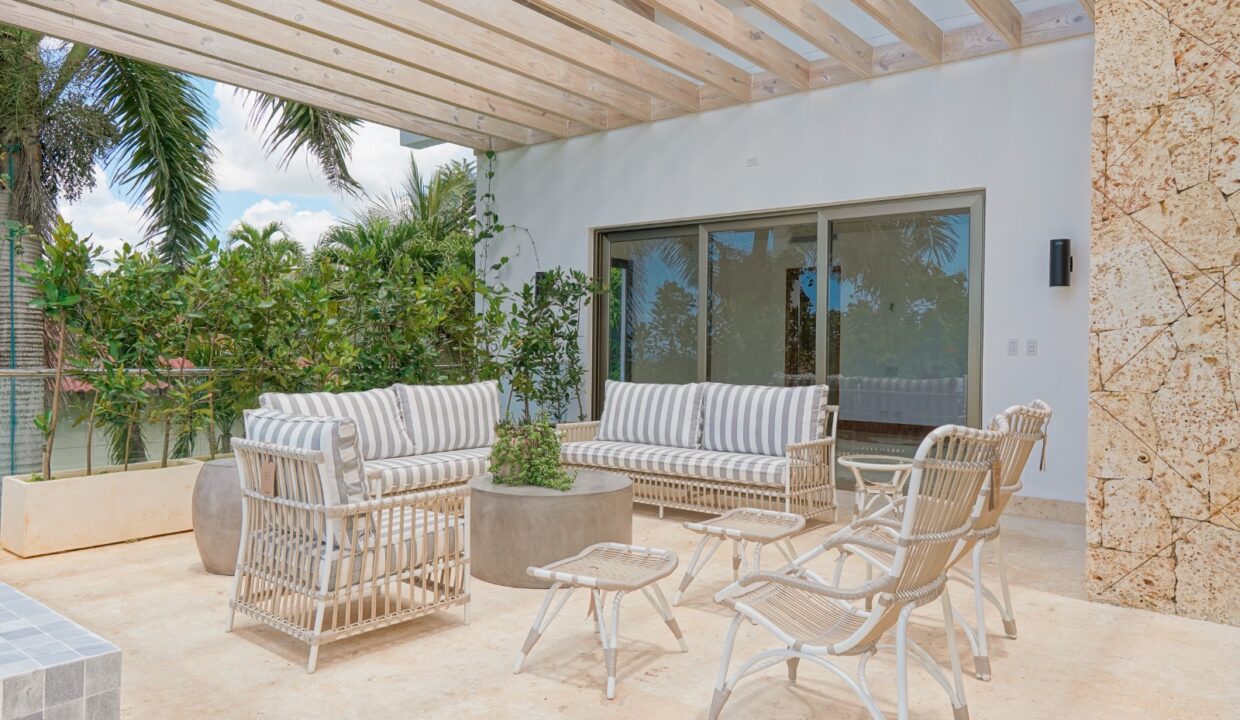 c5074cb5-5d61-4739-99c8-3c30bc7472c6