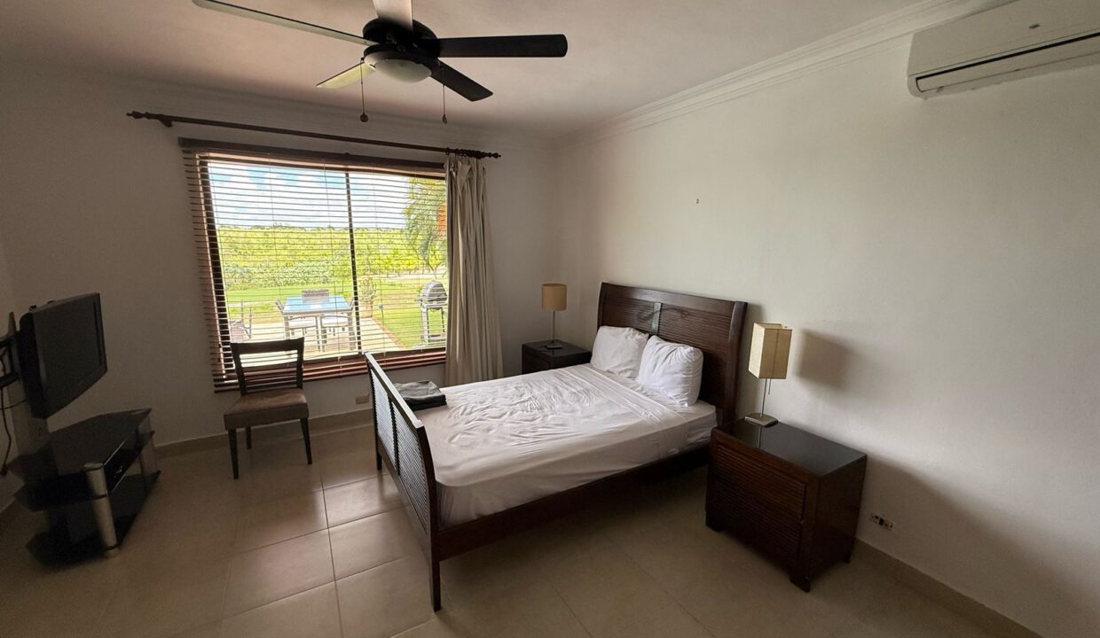 ec12f64c-768f-429c-ab37-2192024ac86b