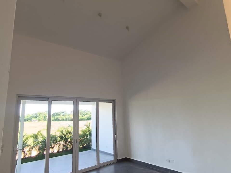 55534736-ca2e-4d5c-9c0a-79ff99051d63