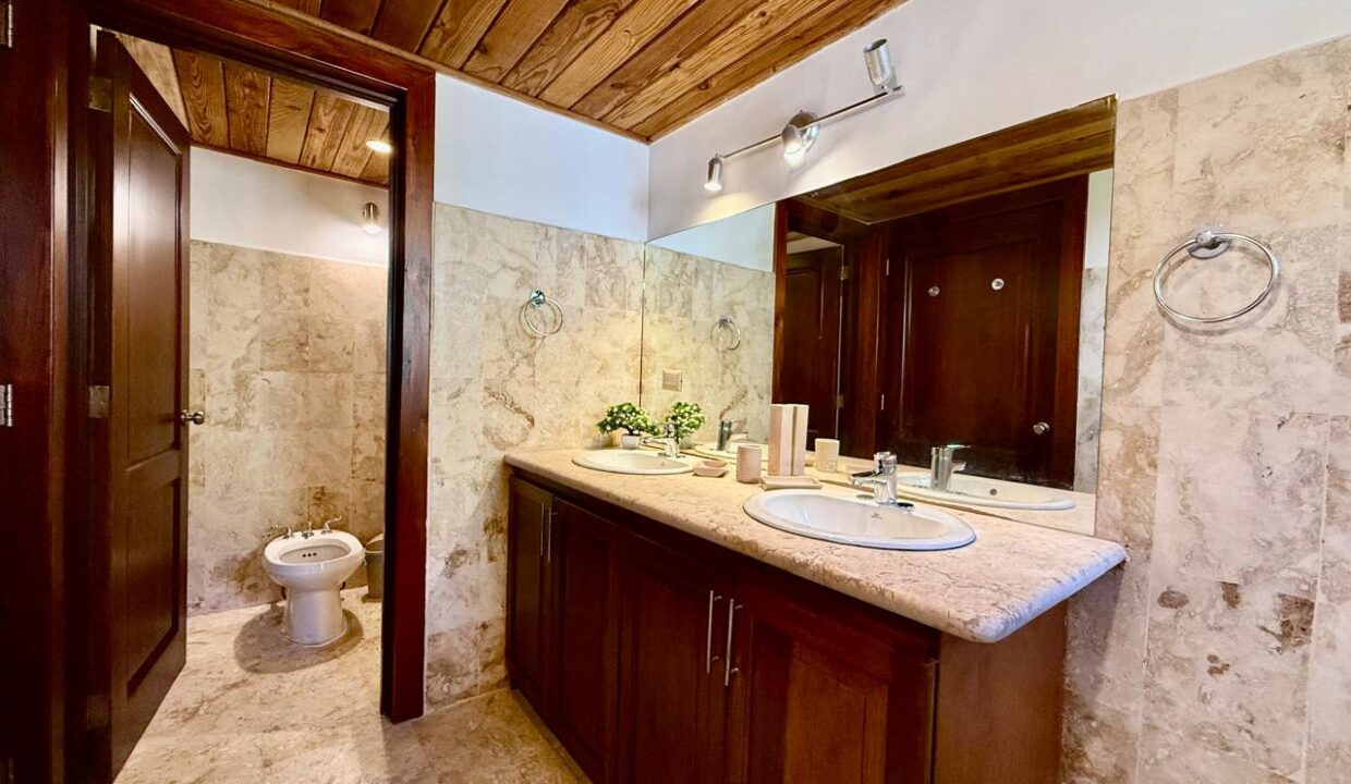 5e22d8ec-bf86-4f0b-834c-84d5dbf46916