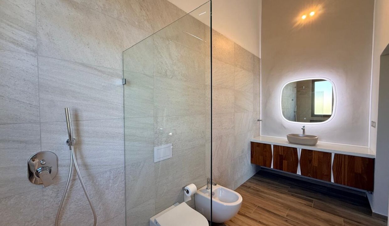 00aba51a-92fe-4cb7-b8e5-f474812c4c73