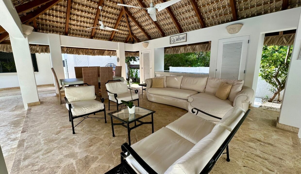 07b245c6-c8ce-4df0-8ac7-c89396129251