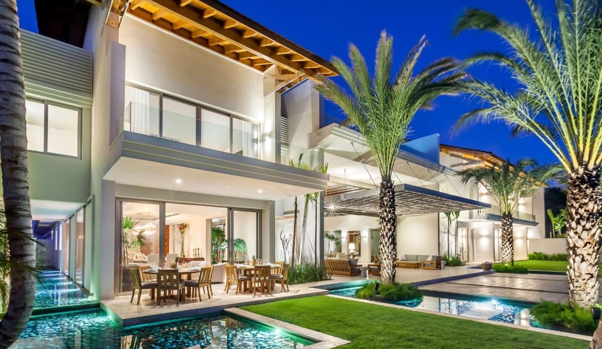 0c7c6fd4-9ba9-4e6e-b3ef-30985e73c13a