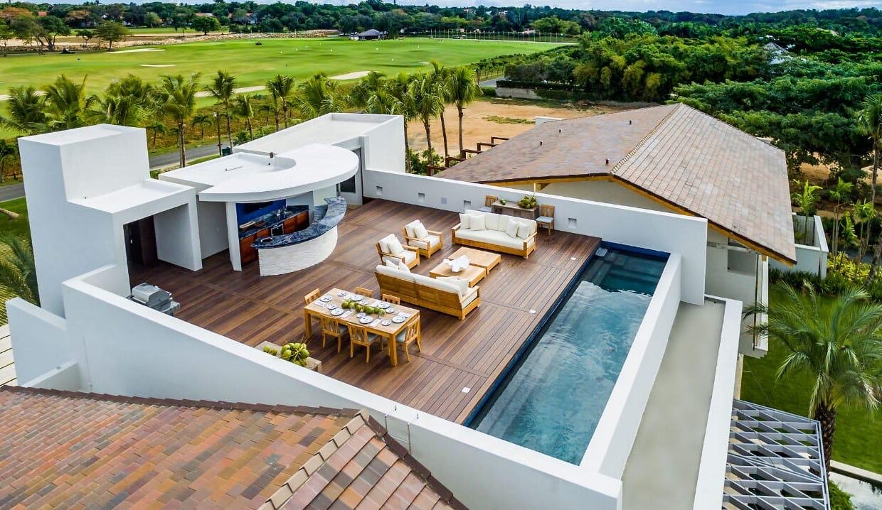 1b43c9e5-ea65-4171-b1ea-771d7ff150d8 2