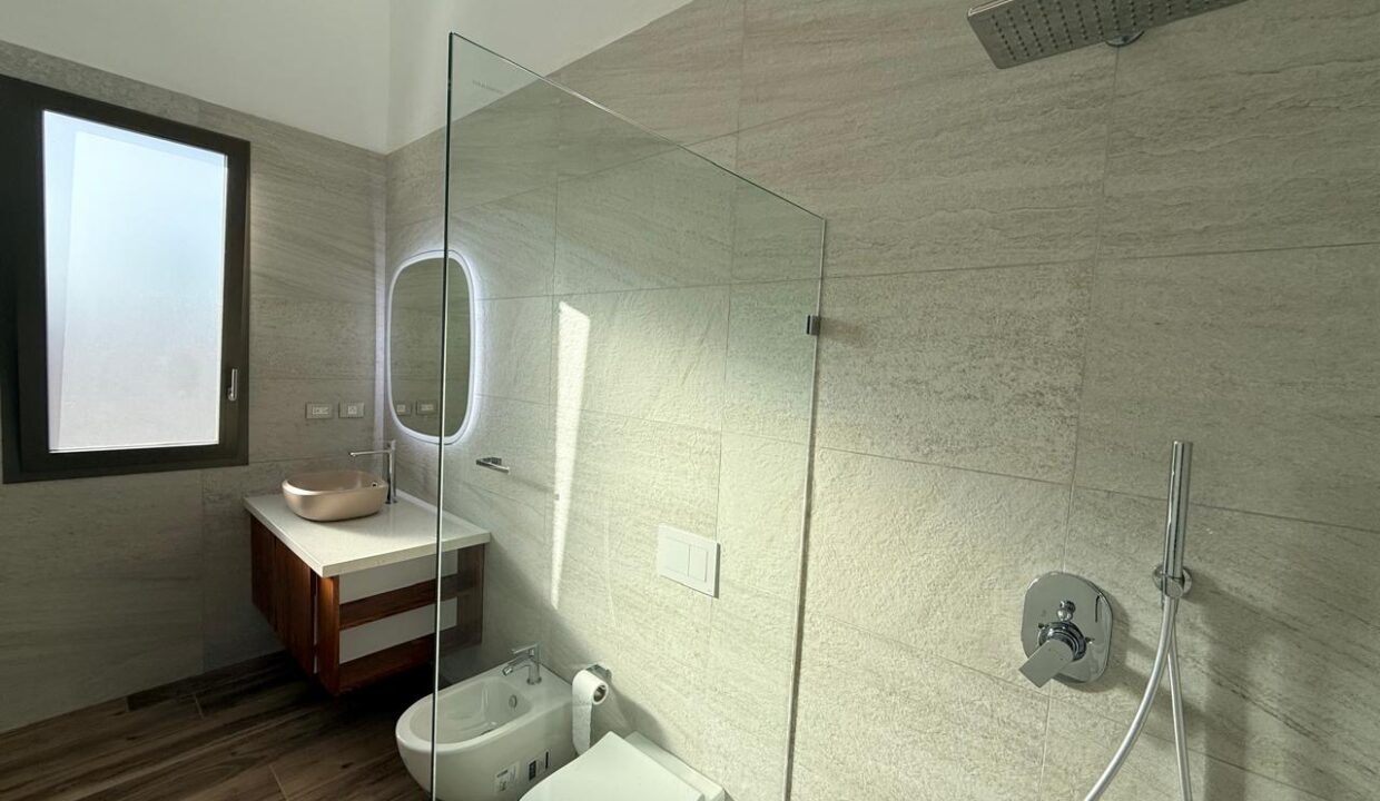 6481b79a-b62c-4a77-a345-bff8004bf890