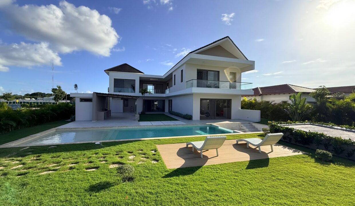 7ec43718-b887-480d-a66f-34abdaf45640