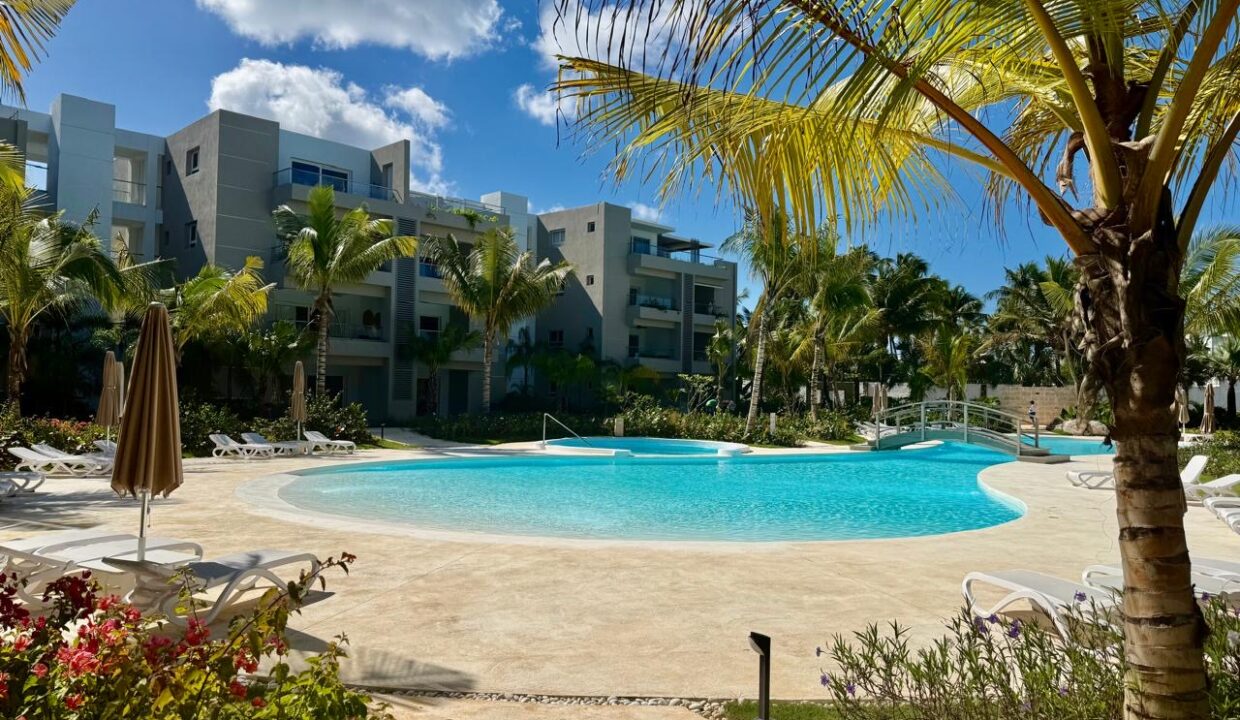 9062b770-2549-4c8e-9012-59f60096b8c1