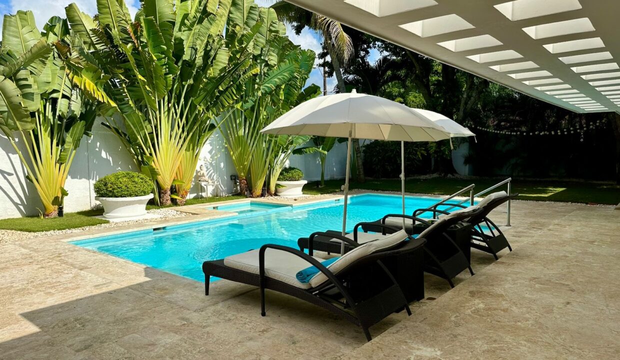 94361e0e-9c9c-4465-97f8-51b9e01b763b