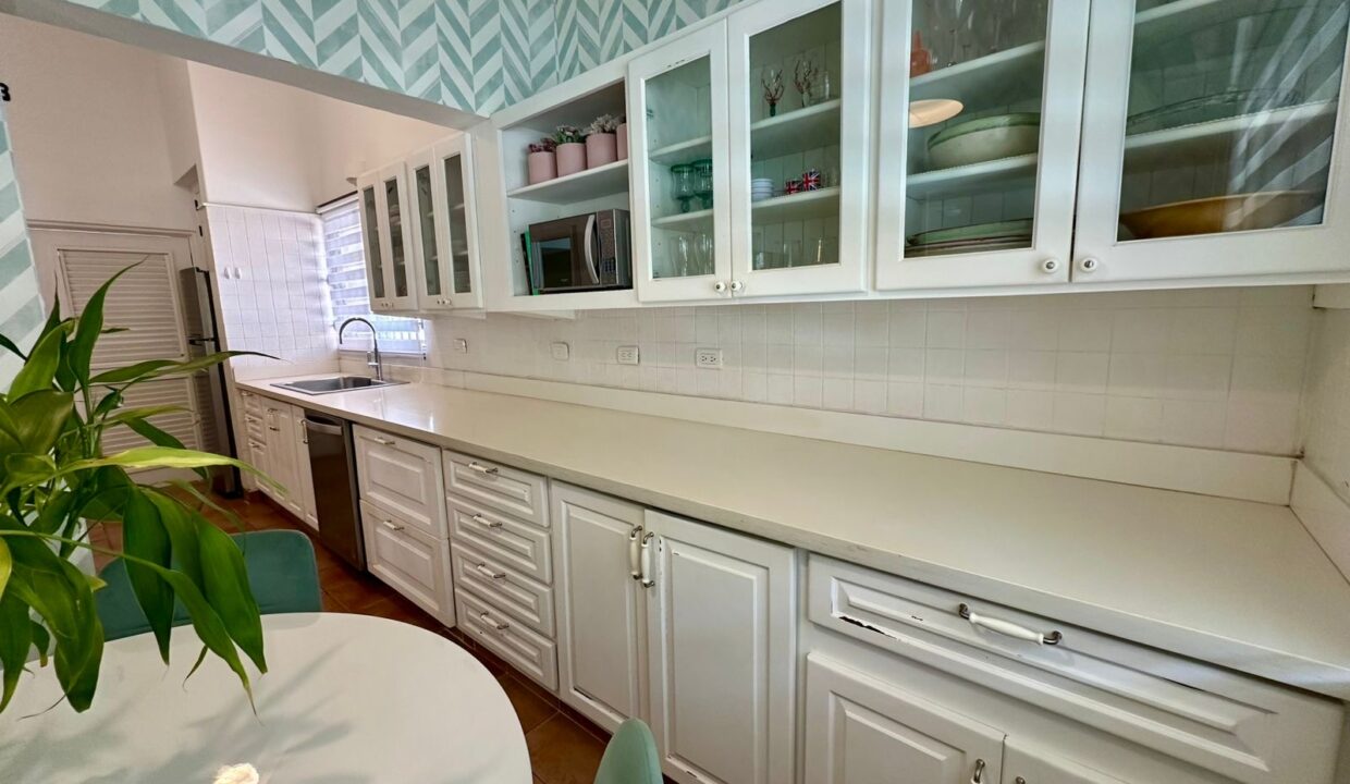 d27c7c3f-bd74-435b-9172-7f878f372262